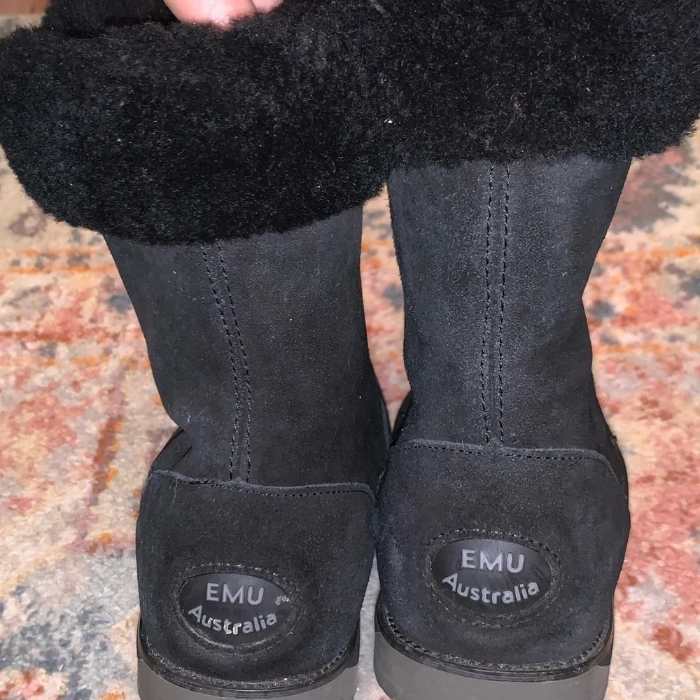 EMU Australia Black Suede Faux Fur Trim Lace Up Waterproof Winter Boots Size 6